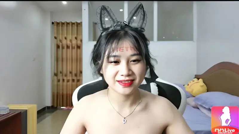 Anna Gấu Mmlive Show Vóc Dáng Ngày Càng Gợi Cảm Hình 1