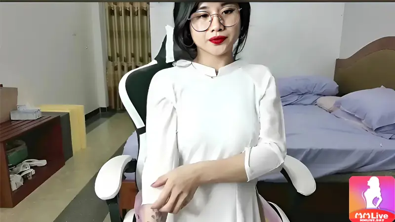 Anna Gấu Mmlive Show Vóc Dáng Ngày Càng Gợi Cảm Hình 3